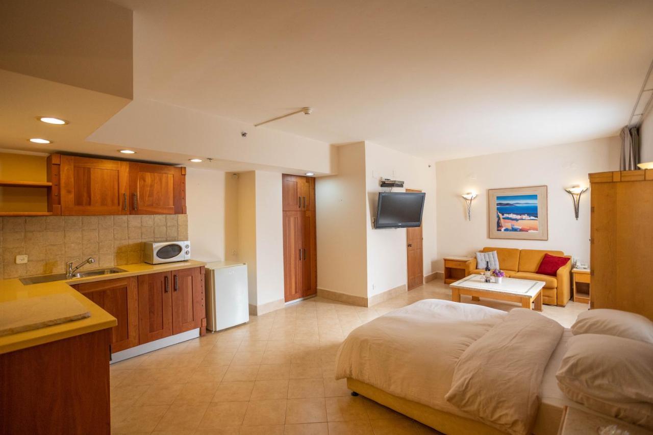 Marom Hotel Hajfa Zewnętrze zdjęcie